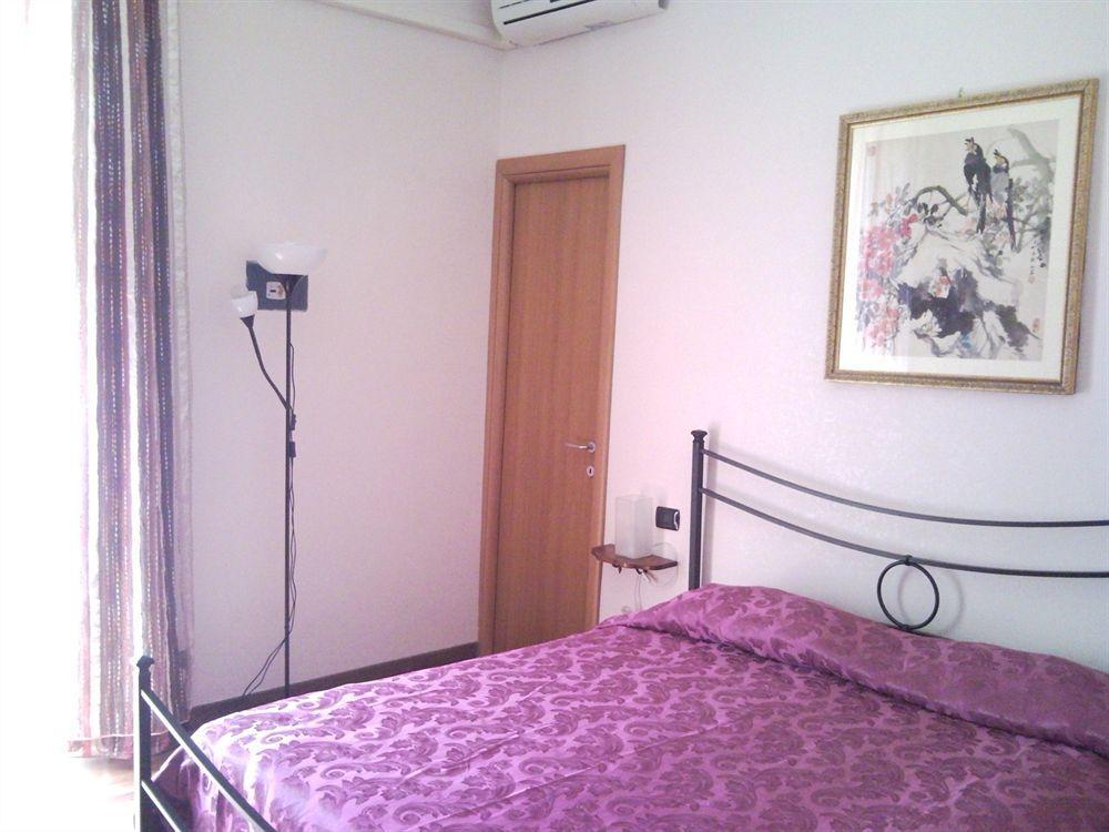 Hotel Julius Caesar 183 Rzym Zewnętrze zdjęcie