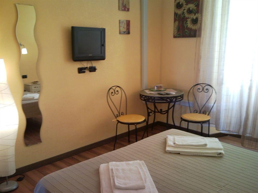 Hotel Julius Caesar 183 Rzym Zewnętrze zdjęcie